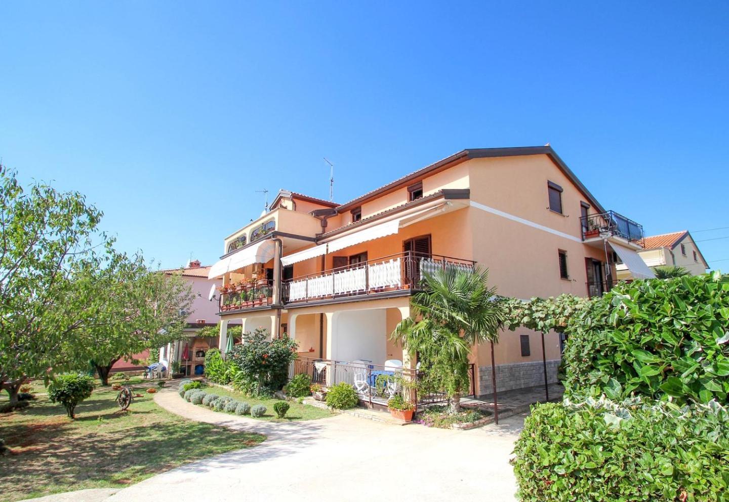 Apartments Maria Novigrad Istria Εξωτερικό φωτογραφία