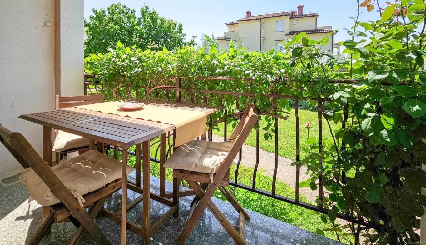 Apartments Maria Novigrad Istria Εξωτερικό φωτογραφία
